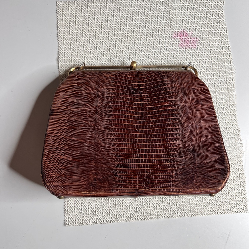 Vintage Bellestone Brown Lizard Skin Handbag Brass Frame Kiss‎ Lock Clutch 248